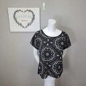 discreet Bandana Print Short Sleeve‎ Top Black Patterned Casual Blouse Size L